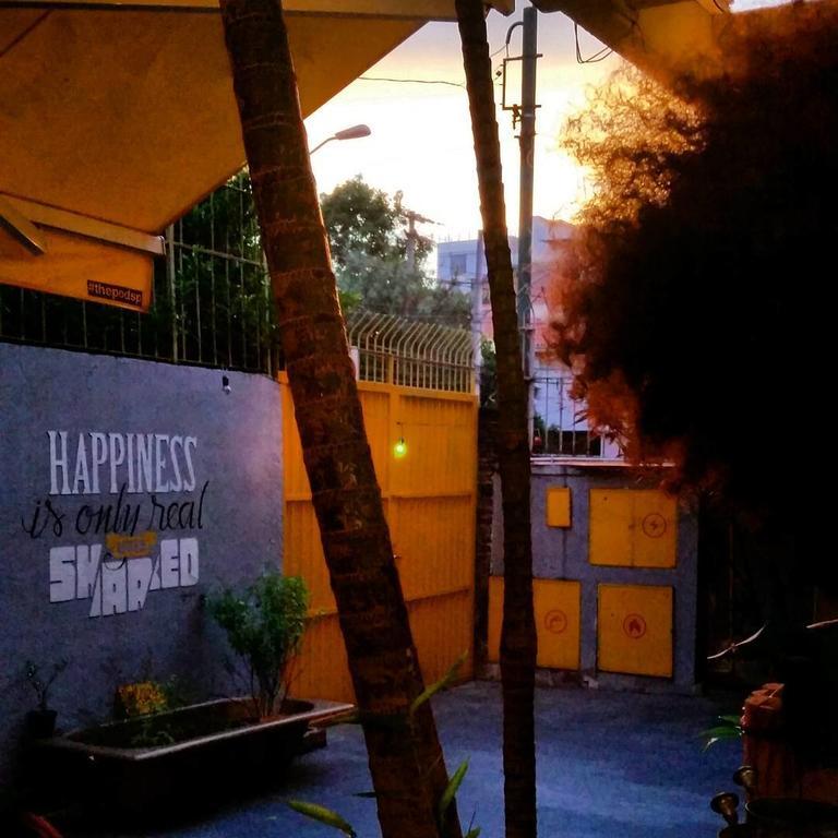Albergue The Pod Sp & Bar *
